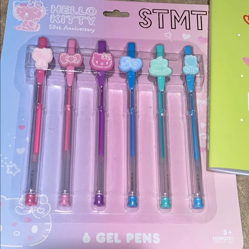 Hello Kitty Gel Pens and Cinnamoroll, kereopi Notebook Set - Picture 2 of 8